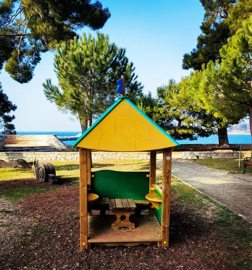 Nina Deluxe Superior 5 Star Apartment, Your Piece Of Heaven By The Sea & Park Novigrad  Exterior photo